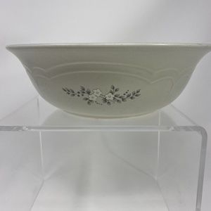 Pfaltzgraff Heirloom Pattern #011 Vegetable Bowl 8.5" Floral oven microwave safe